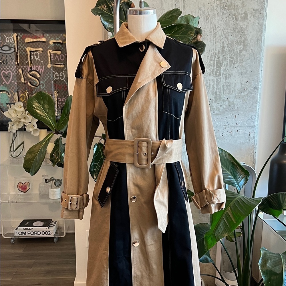 Karen Millen Black and Tan Utility Trench Coat - Picture 4 of 9